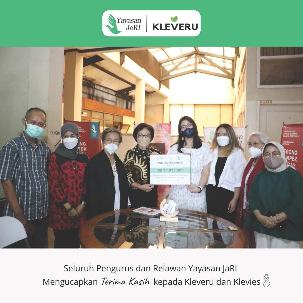 Pengurus & Relawan Yayasan JaRI